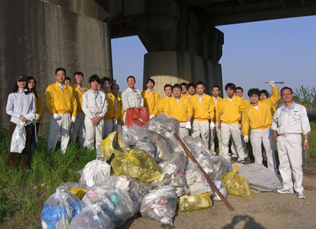 荒川土手クリーン作戦